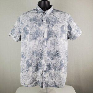 Cedar Wood State Top Moon Pattern Button Up Short Sleeve XL